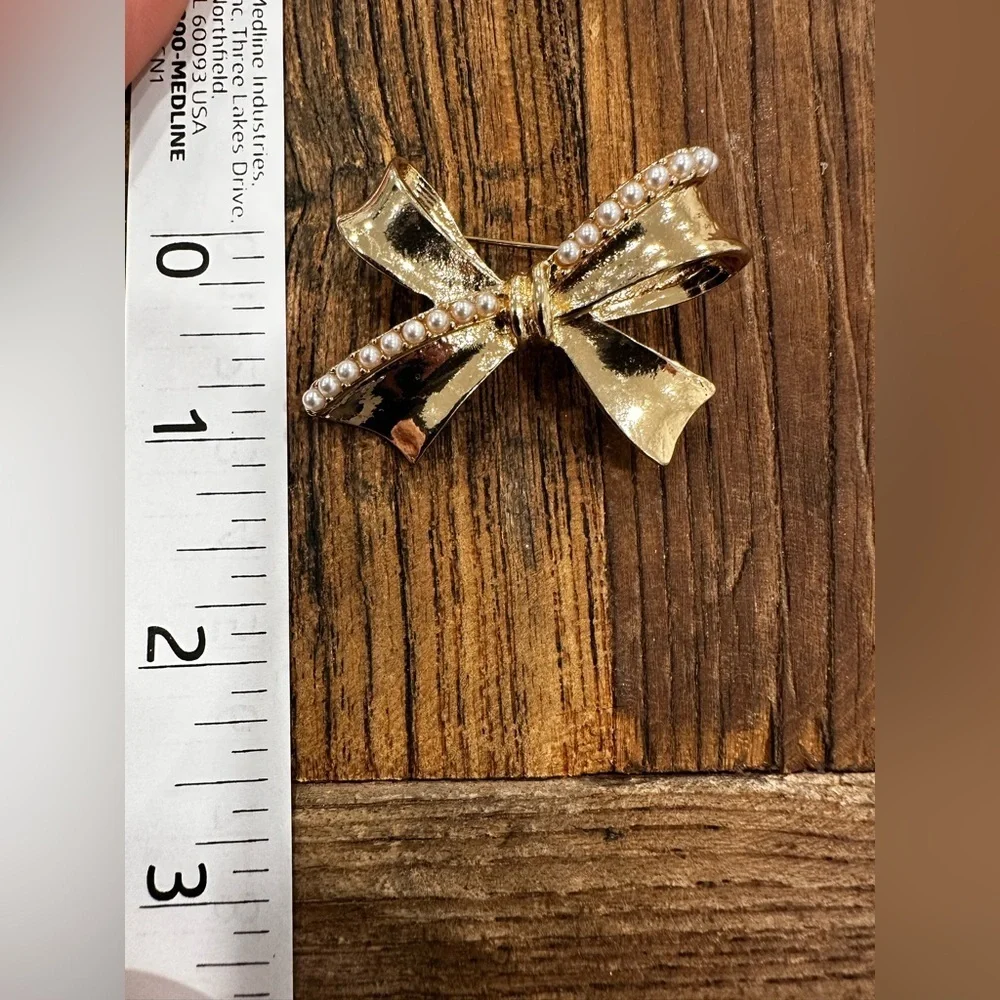 Gold Bow Brooch with Pearl Accents
